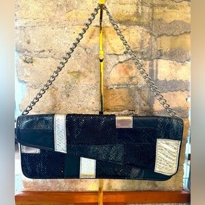 🛍️BEBE black, silver, metallic snakeskin patterns with chain strap